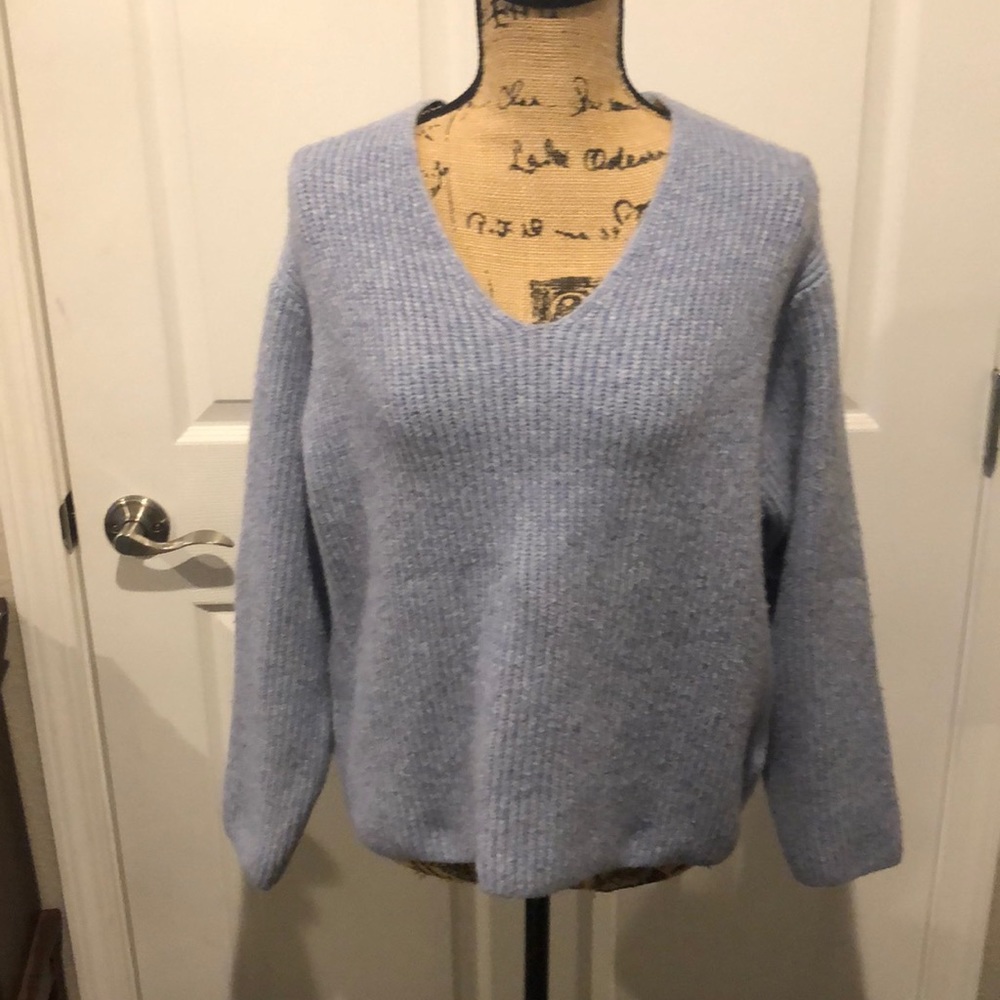 H&M purple sweater